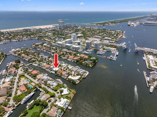 2519 Lucille Dr, Fort Lauderdale FL 33316