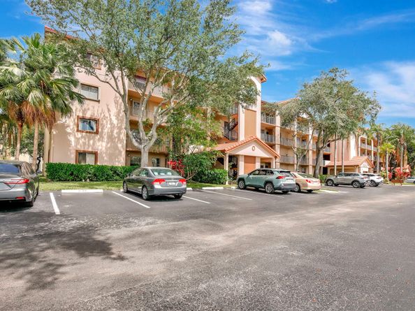 1200 SW 124th Ter 404 O, Pembroke Pines FL 33027