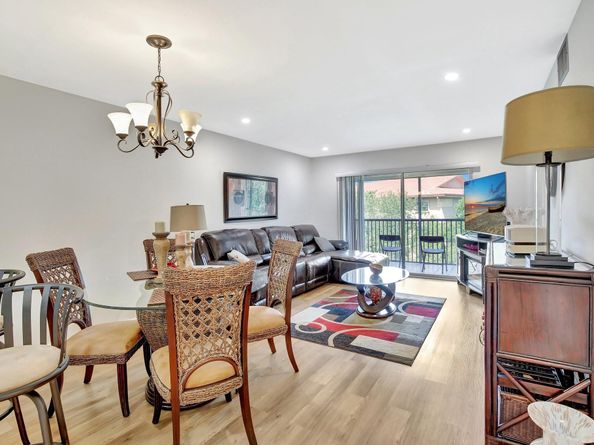 1200 SW 124th Ter 404 O, Pembroke Pines FL 33027