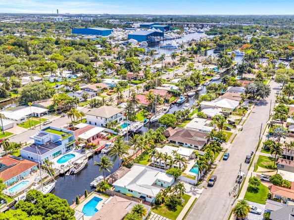 1112 Tangelo Isle, Fort Lauderdale FL 33315
