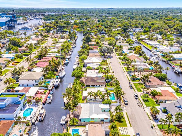 1112 Tangelo Isle, Fort Lauderdale FL 33315