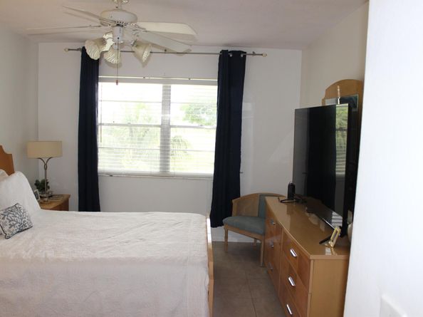 201 S Golf Boulevard 2002, Pompano Beach FL 33064
