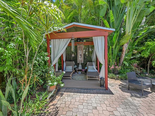 1212 NE 17th Avenue, Fort Lauderdale FL 33304
