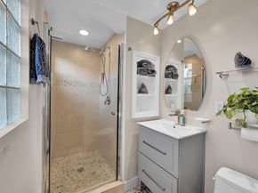 1212 NE 17th Avenue, Fort Lauderdale FL 33304