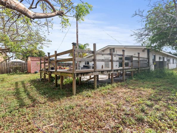933 S Ridge Street, Lake Worth Beach FL 33460