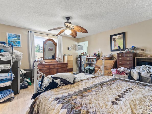 933 S Ridge Street, Lake Worth Beach FL 33460