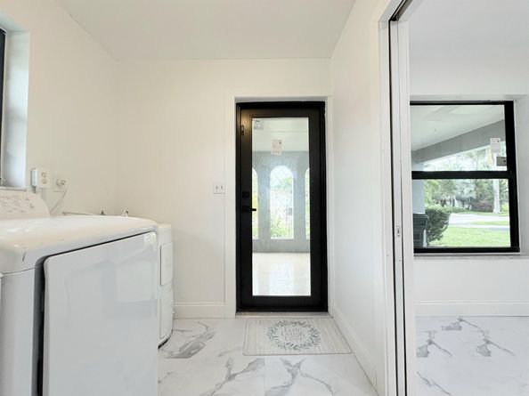 2021 NE 59th Place, Fort Lauderdale FL 33308