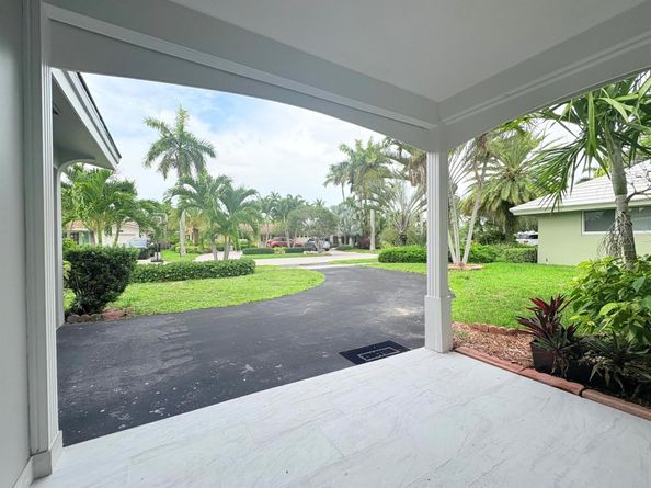 2021 NE 59th Place, Fort Lauderdale FL 33308