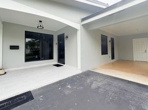 2021 NE 59th Place, Fort Lauderdale FL 33308