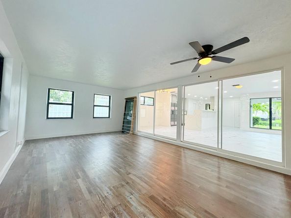 2021 NE 59th Place, Fort Lauderdale FL 33308
