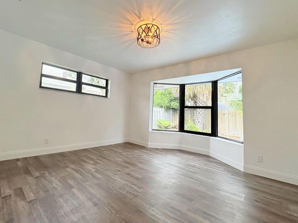 2021 NE 59th Place, Fort Lauderdale FL 33308