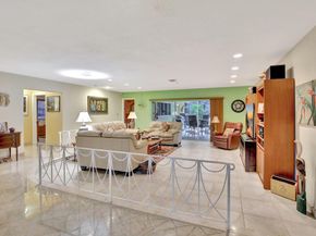321 El Dorado Pkwy, Plantation FL 33317