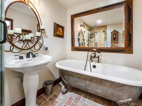 324 Riviera Isle Dr, Fort Lauderdale FL 33301