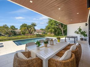 1000 SW 93rd Ave, Plantation FL 33324