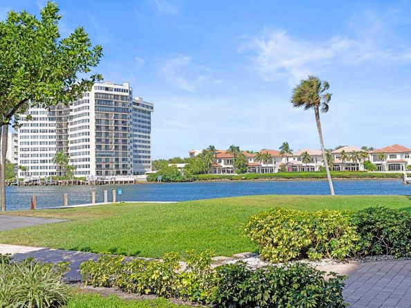 899 Jeffery Street 112, Boca Raton FL 33487