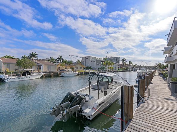 899 Jeffery Street 112, Boca Raton FL 33487