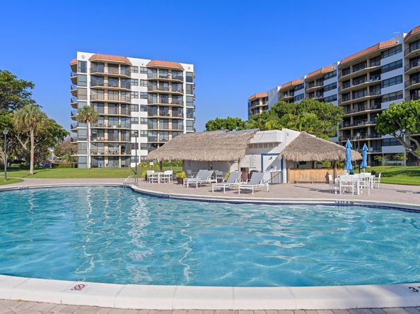 899 Jeffery Street 112, Boca Raton FL 33487