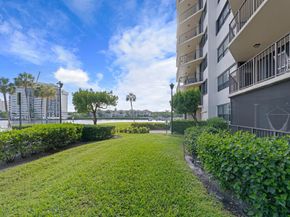 899 Jeffery Street 112, Boca Raton FL 33487