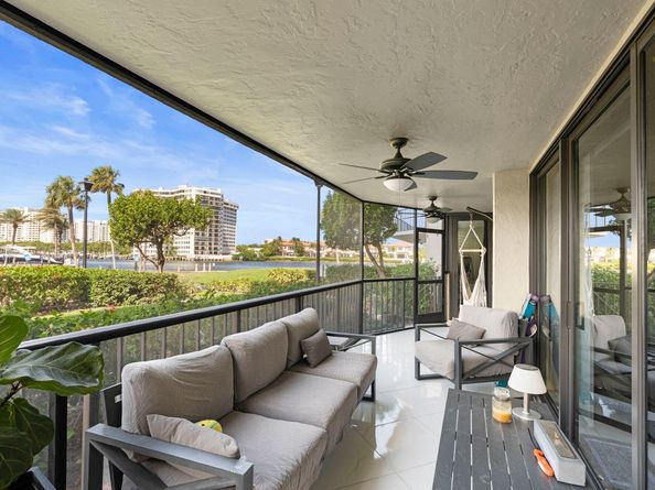 899 Jeffery Street 112, Boca Raton FL 33487