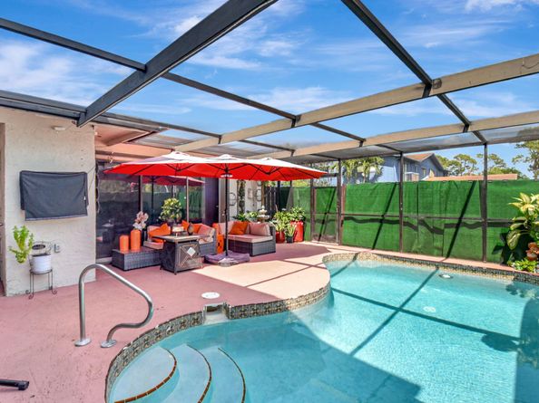 4582 Holly Lake Drive, Lake Worth FL 33463