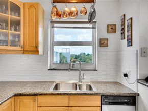 2860 NE 14th Street Cswy D401, Pompano Beach FL 33062