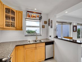 2860 NE 14th Street Cswy D401, Pompano Beach FL 33062