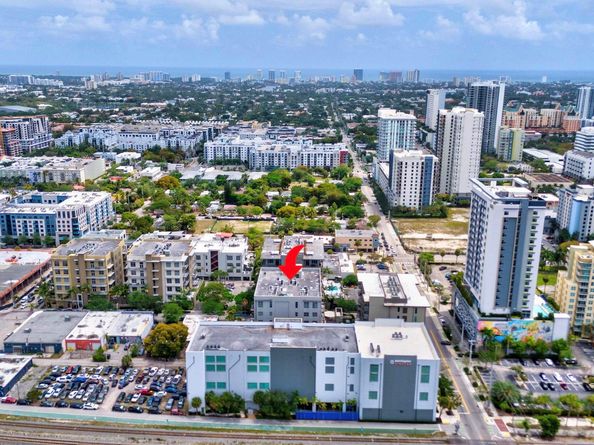 411 NW 1st Ave 704, Fort Lauderdale FL 33301