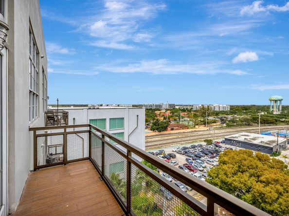 411 NW 1st Ave 704, Fort Lauderdale FL 33301