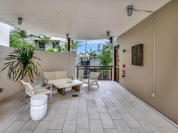 411 NW 1st Ave 704, Fort Lauderdale FL 33301