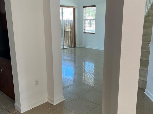 11473 NW 81st Ln 11473, Miami FL 33178