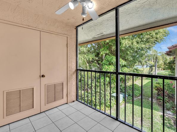 22124 Palms Way 206, Boca Raton FL 33433