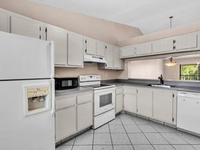 22124 Palms Way 206, Boca Raton FL 33433