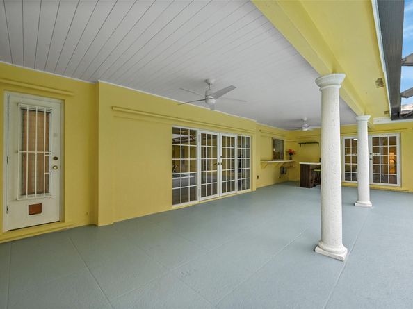 1480 SW 66th Ter, Plantation FL 33317