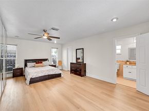 1480 SW 66th Ter, Plantation FL 33317