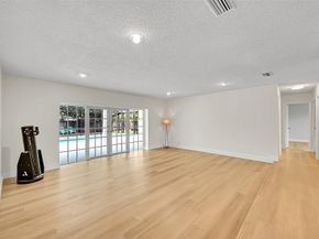 1480 SW 66th Ter, Plantation FL 33317