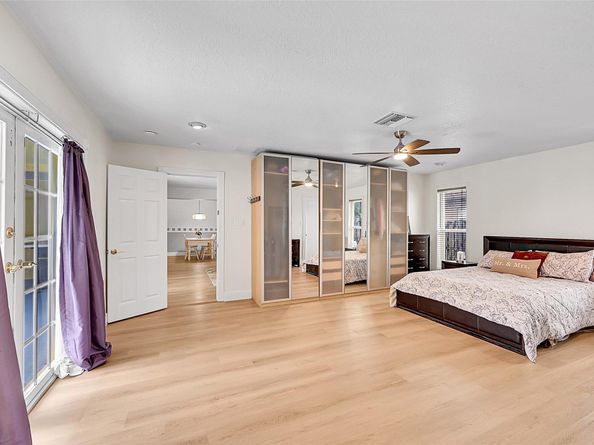 1480 SW 66th Ter, Plantation FL 33317