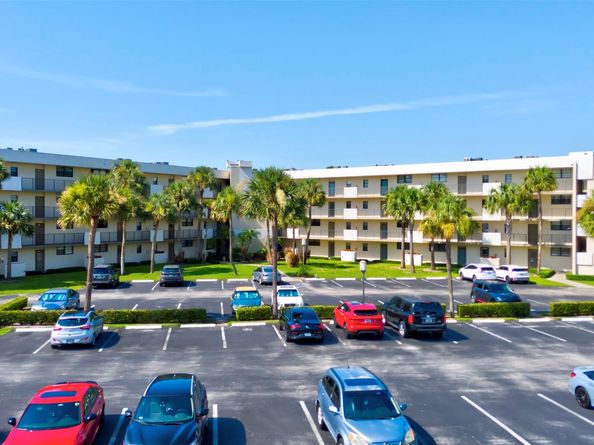 2440 Deer Creek Country Club Blvd 204C, Deerfield Beach FL 33442