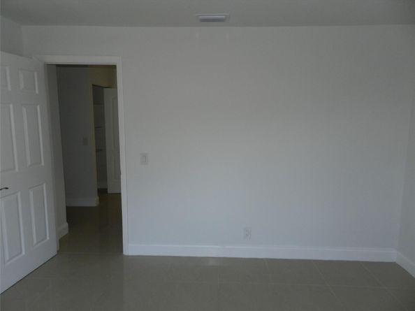 73 Deer Creek Rd 103, Deerfield Beach FL 33442