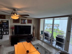 336 Golfview Road 706, North Palm Beach FL 33408