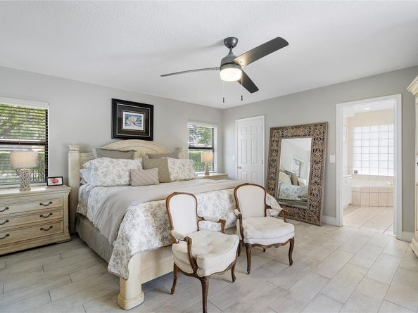 6351 NW 52nd St, Coral Springs FL 33067