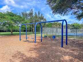 6351 NW 52nd St, Coral Springs FL 33067