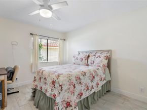6351 NW 52nd St, Coral Springs FL 33067