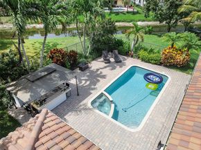 6351 NW 52nd St, Coral Springs FL 33067