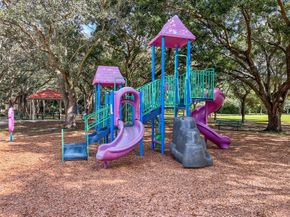 6351 NW 52nd St, Coral Springs FL 33067