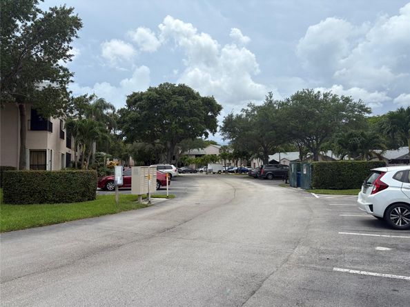 3254 NW 47th Ave 32101, Pompano Beach FL 33063