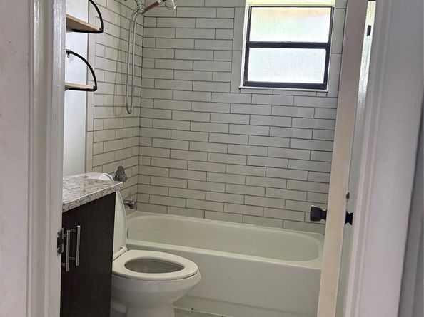 3254 NW 47th Ave 32101, Pompano Beach FL 33063