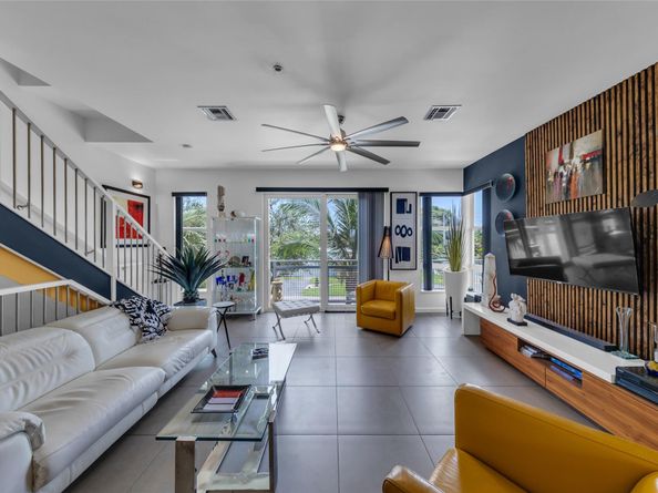 4331 NE 1st Ter, Oakland Park FL 33334