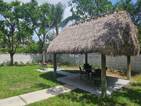 4331 NE 1st Ter, Oakland Park FL 33334