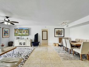 5337 Fountains Drive S, Lake Worth FL 33467
