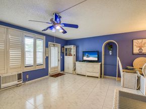 81 Farnham D, Deerfield Beach FL 33442